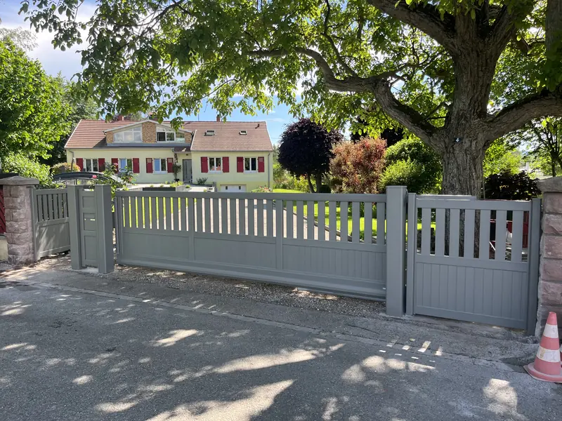 portail_coulissant_et_portillon_argoat